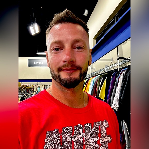 Meet your Posher, Adam - Picture 1 of 1